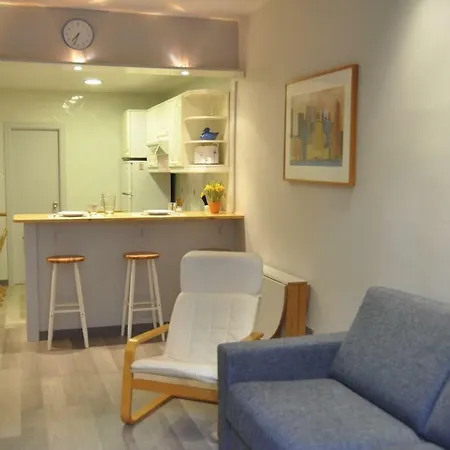 Tendency Apartments 7 Barcelona Exterior photo