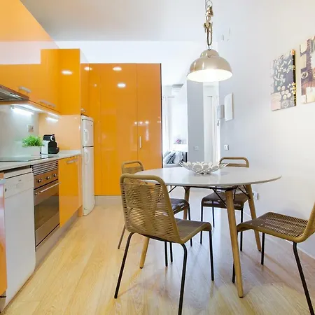 Tendency Apartments 7 Barcelona Exterior photo